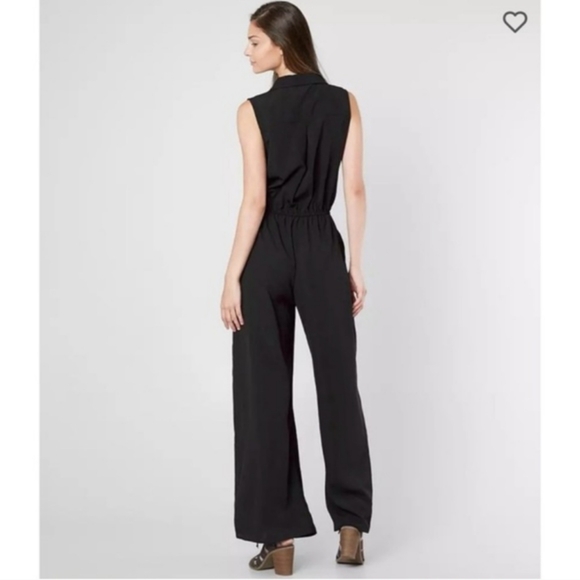New Black Sleeveless Jumpsuit - Picture 10 of 10